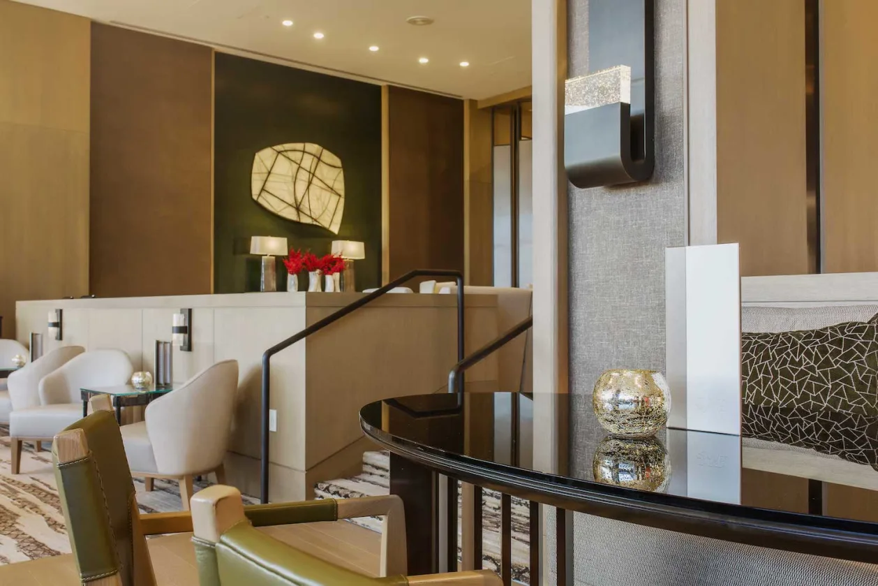 The Phoenician Dining